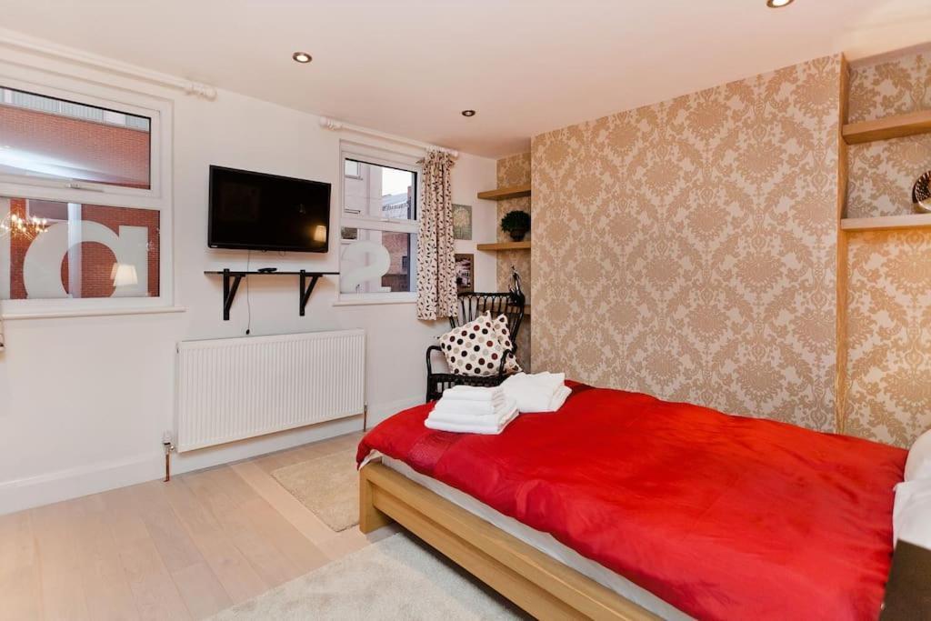 Whole House In Central Camden Town Лондон Екстериор снимка